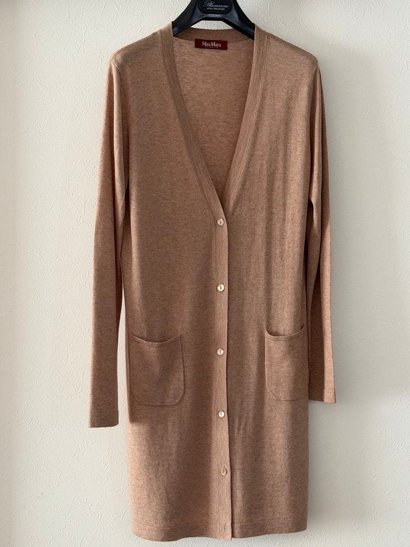 リンゴ❣️MaxMara カーディガン