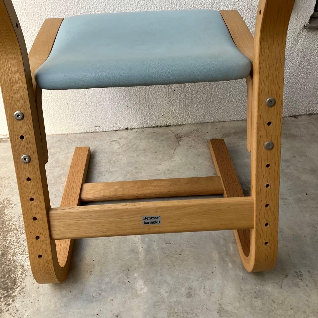 カリモク　KARIMOKU　Beness　コラボ商品　水色デスクチェア　木製