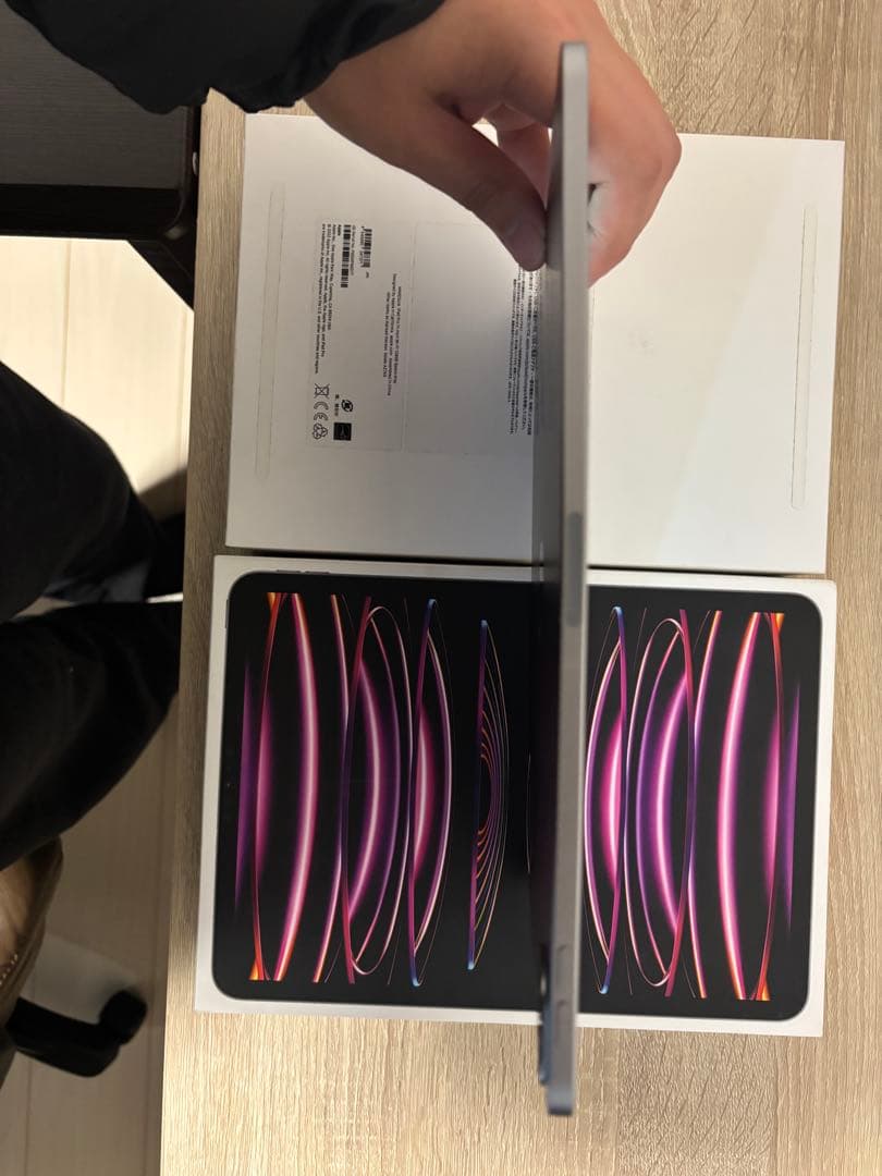 iPadPro11インチ第4世代128GB WiFiモデル