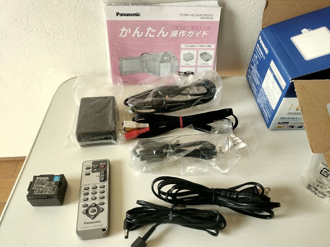 Panasonic HDC-HS100-K ビデオカメラ 本体