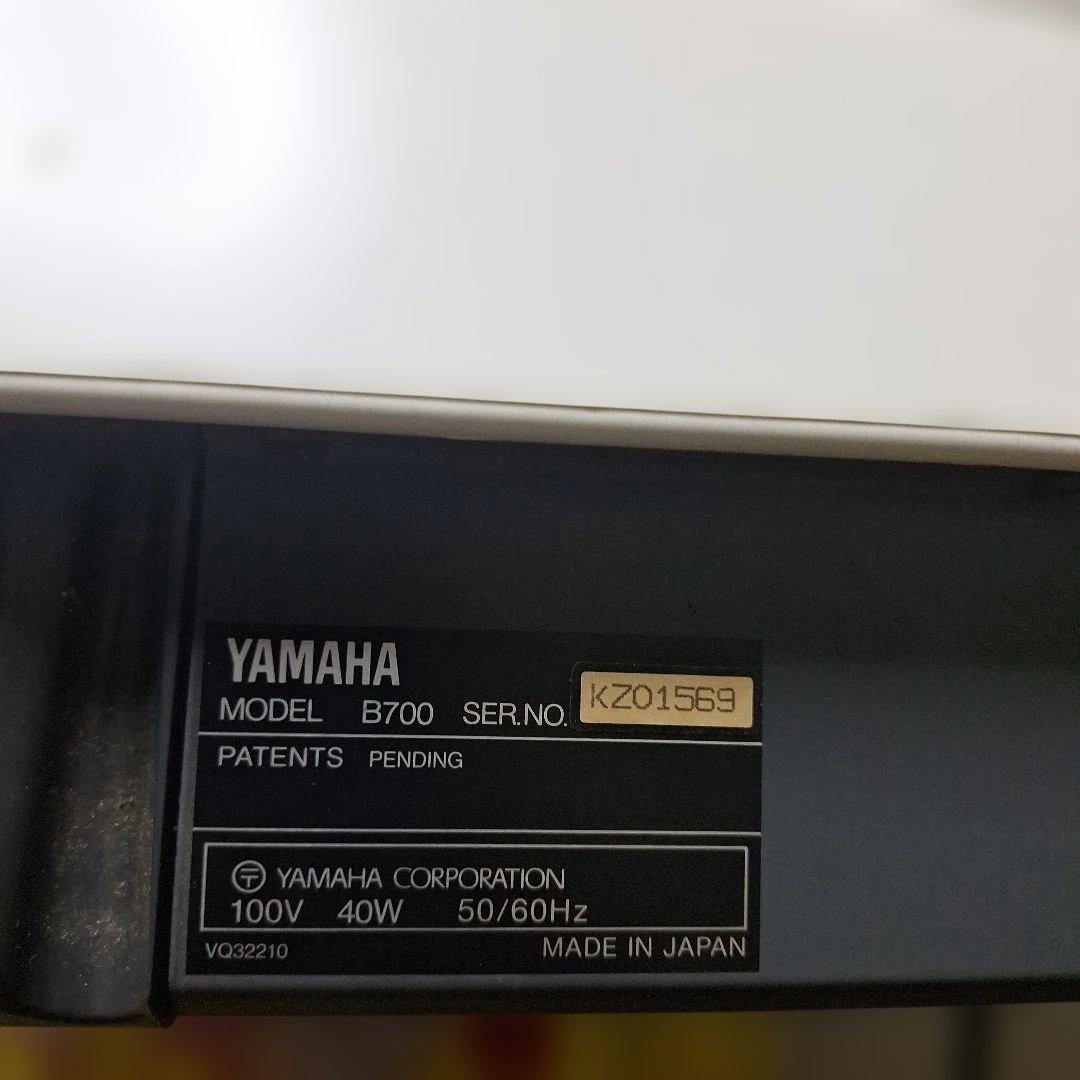 YAMAHA　 EOS B700 シンセサイザー
