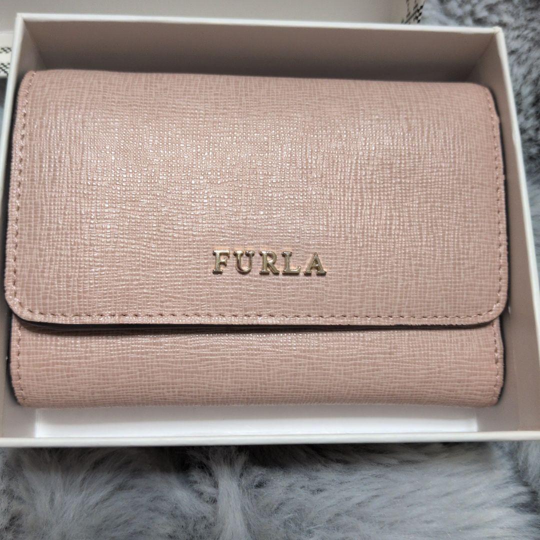 K*様 FURLA ピンク 三つ折り財布