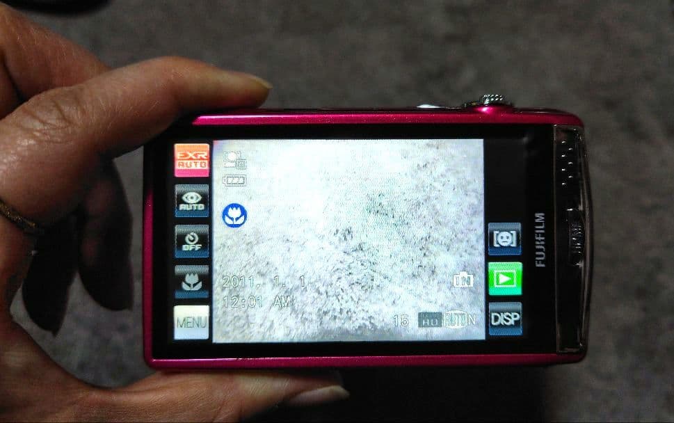 富士フイルム FinePix Z900EXR