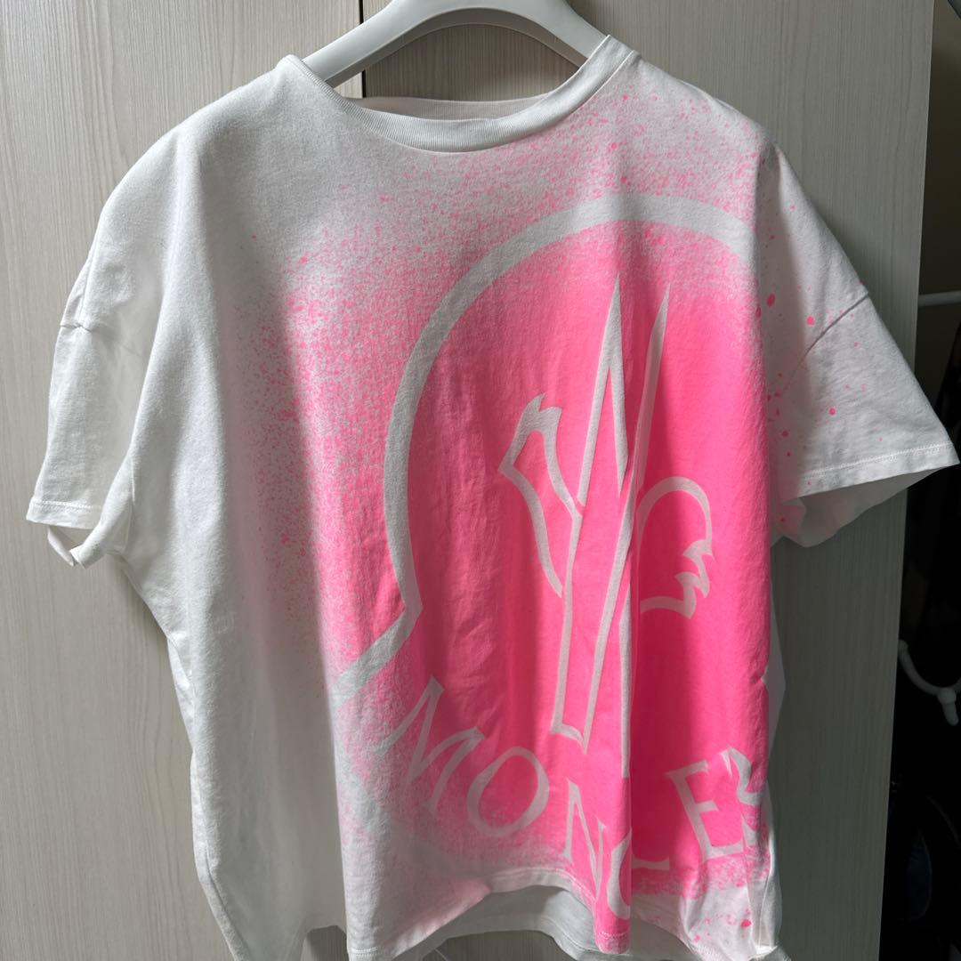 モンクレール　Tシャツ　Mサイズ