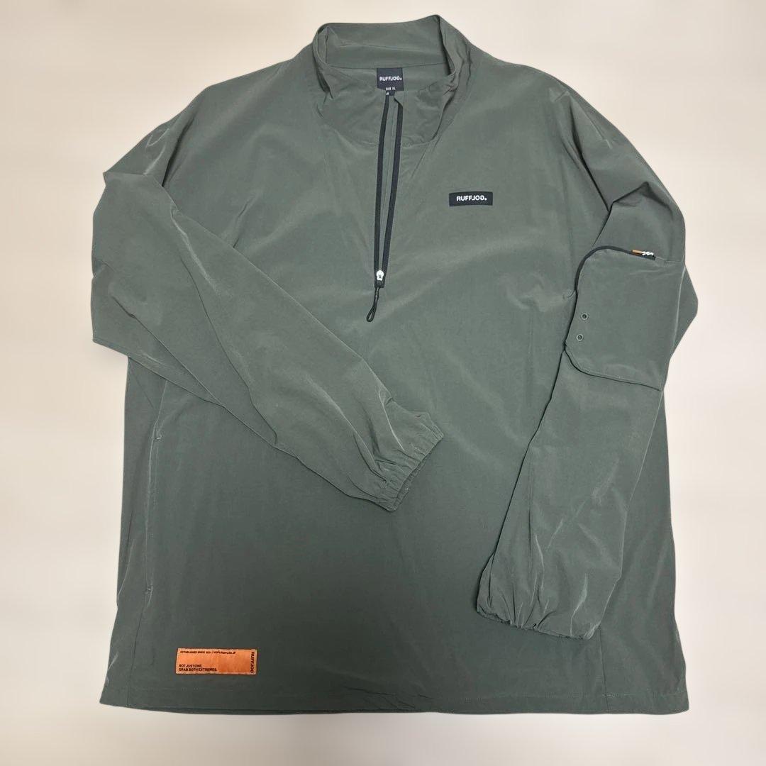 完売品ラフロッグRUFFLOG STAND COLLAR PISTE