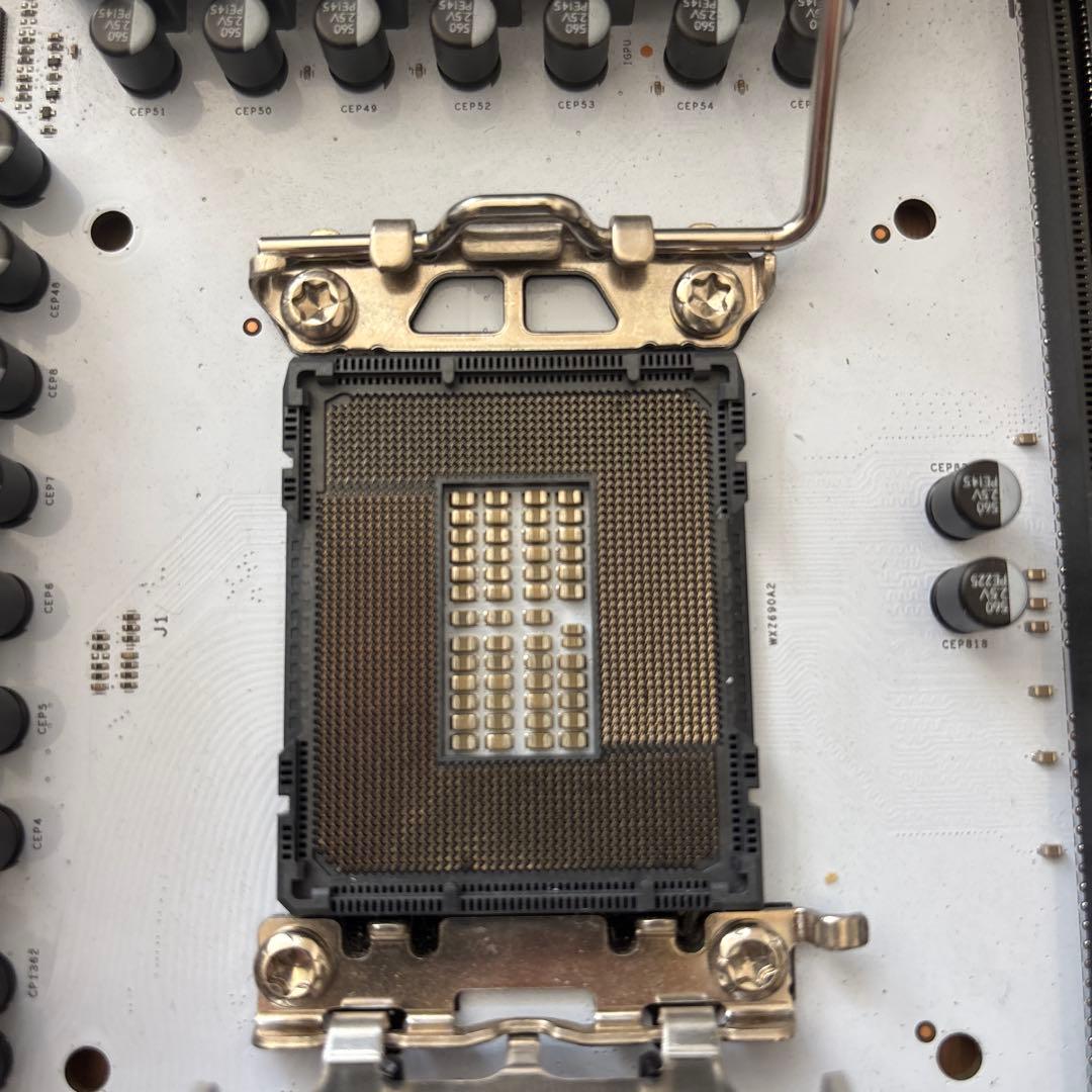 Z690 DDR4マザーボード Wi-Fi機能付きジャンク扱い
