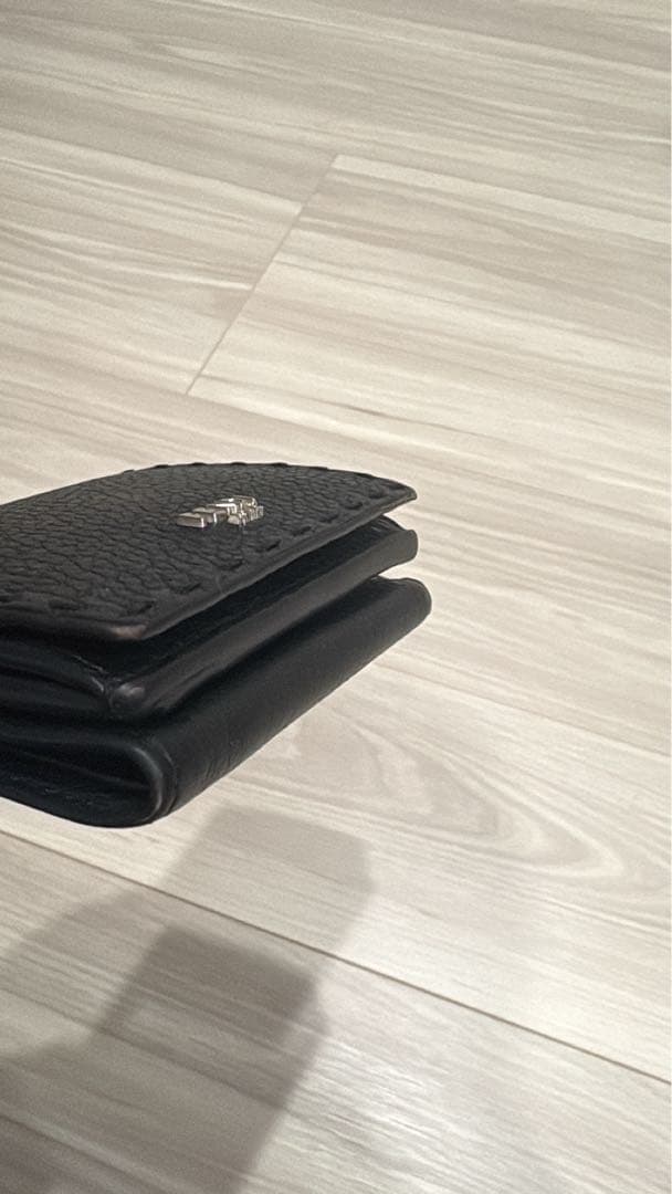 【FENDI】 セレリア　三つ折り財布