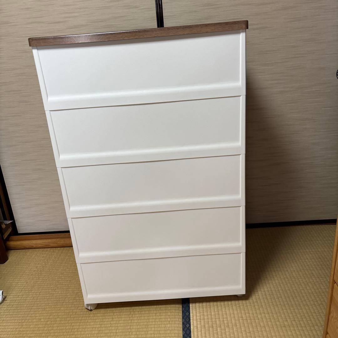 送料込ニトリフィッツプラスメッシュダークブラウン ホワイト 5段チェスト