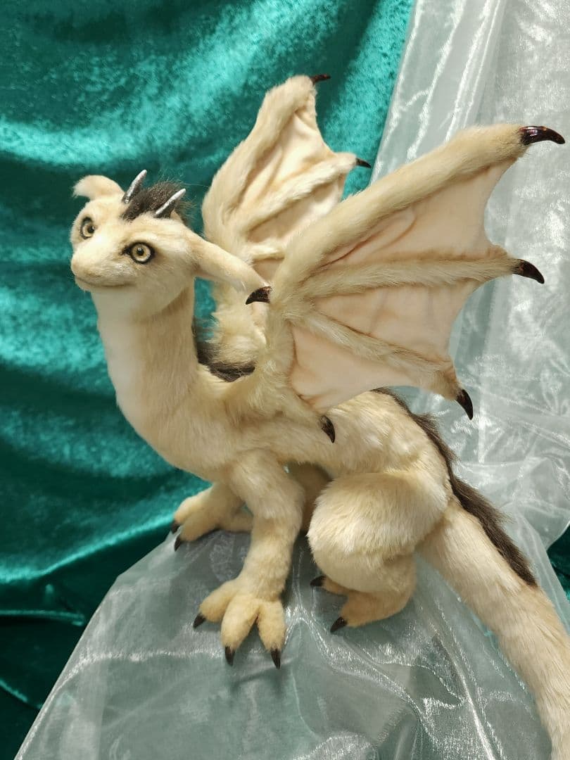 お*か様 アートドール　ドラゴン ぬいぐるみ 　全身可動