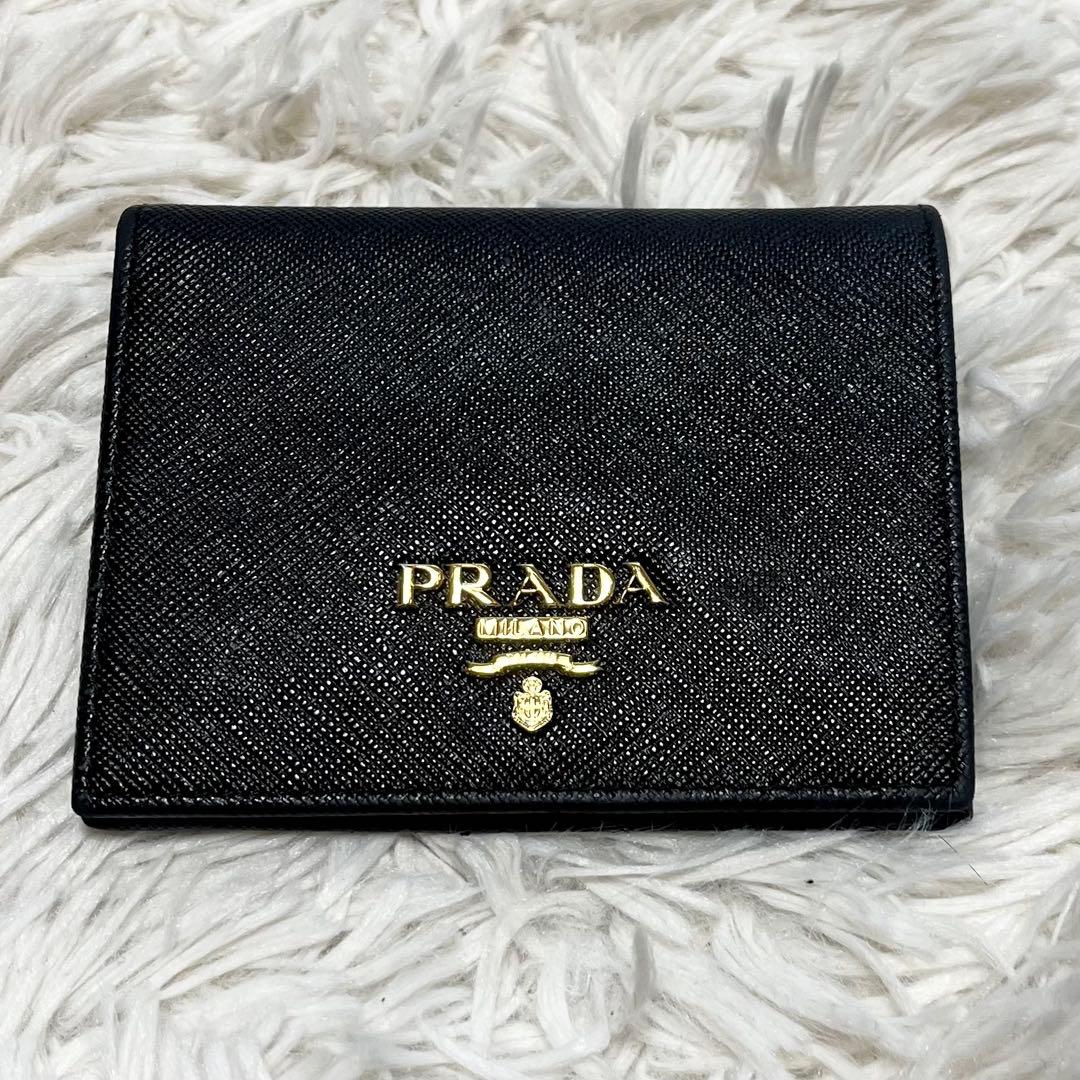 未使用級✨PRADA ミニ財布　ブラック　サフィアーノ　メタル
