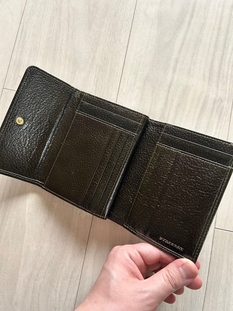 新品未使用 BURBERRY バーバリー レザー 三つ折り財布)