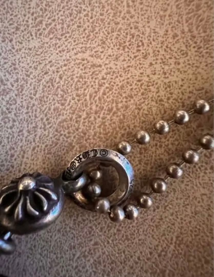 CHROME HEARTS 1ボールタイニーCHクロス 1ダイヤ付き