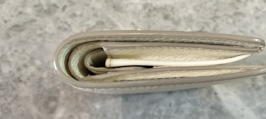 Maison Margiela メゾンマルジェラ ホワイト レザー 二つ折り財布