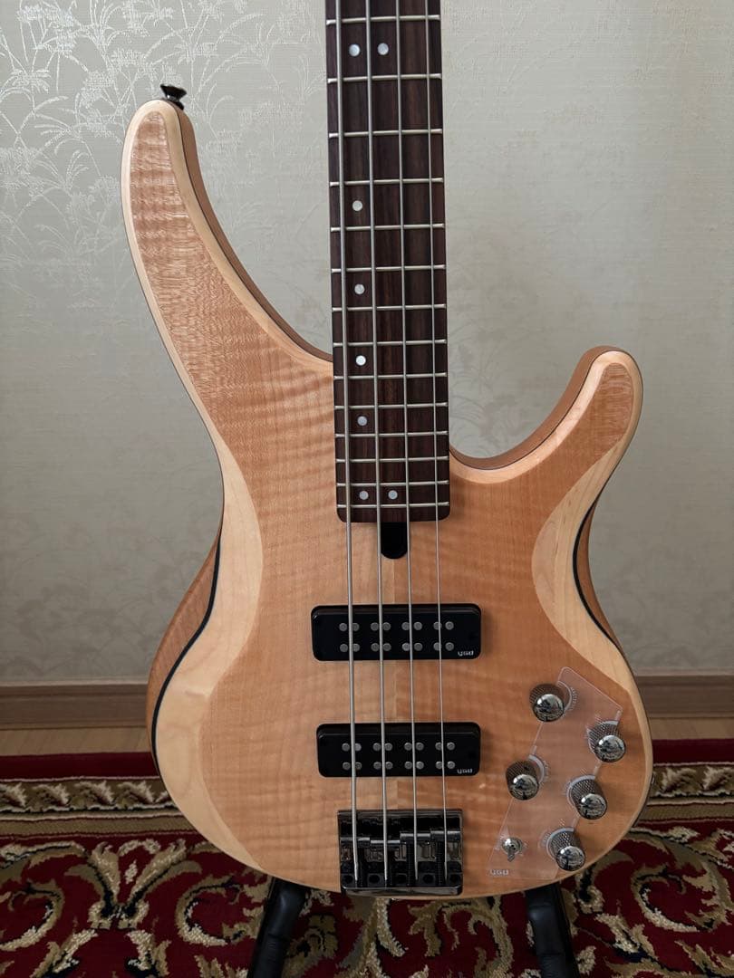 ベース YAMAHA TRBX604