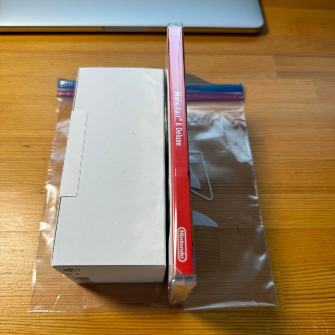 サウジアラビア版　マリオカート8 デラックス　Switch 未開封