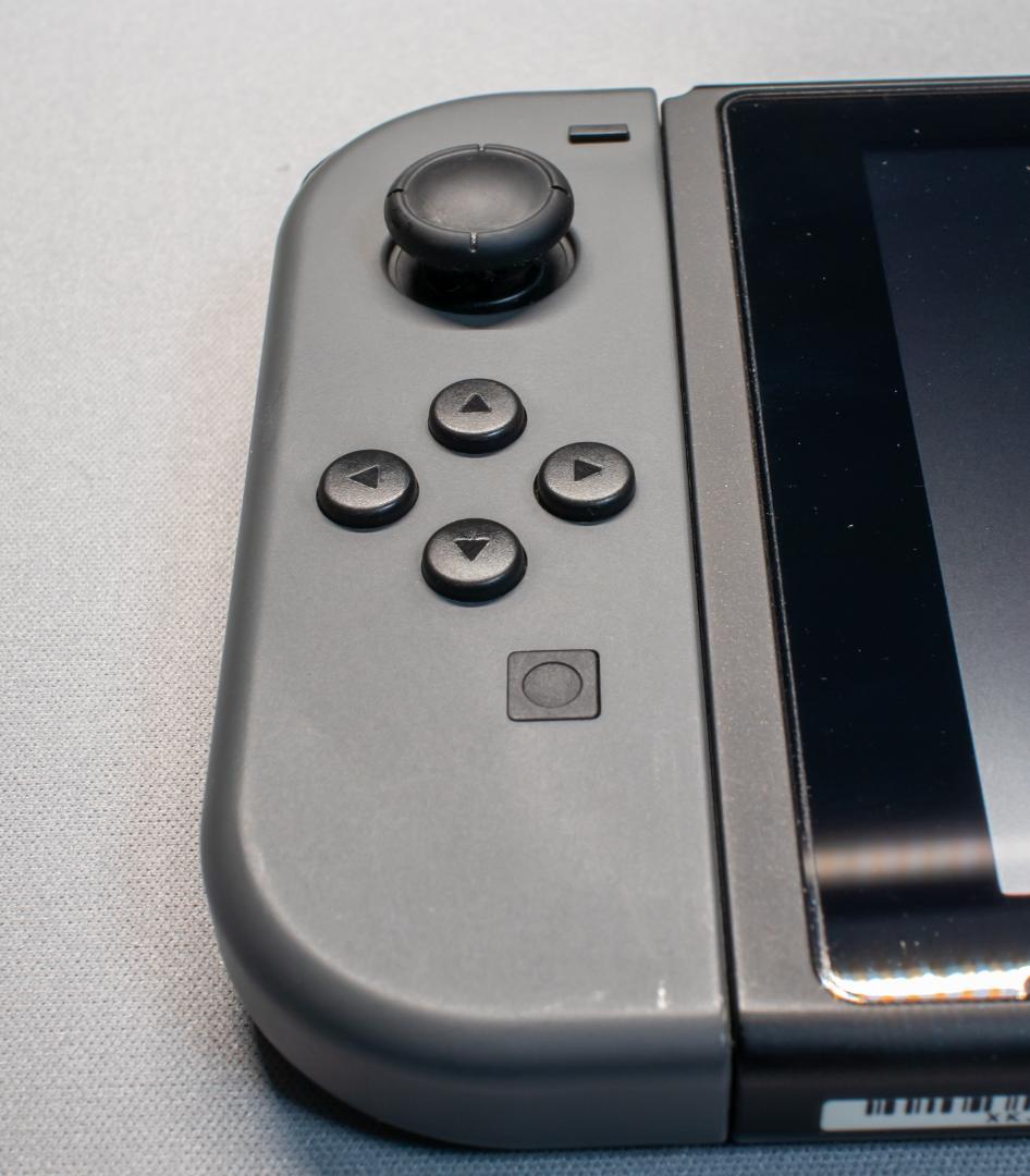 【完動品・付属品完備】Nintendo Switch 本体