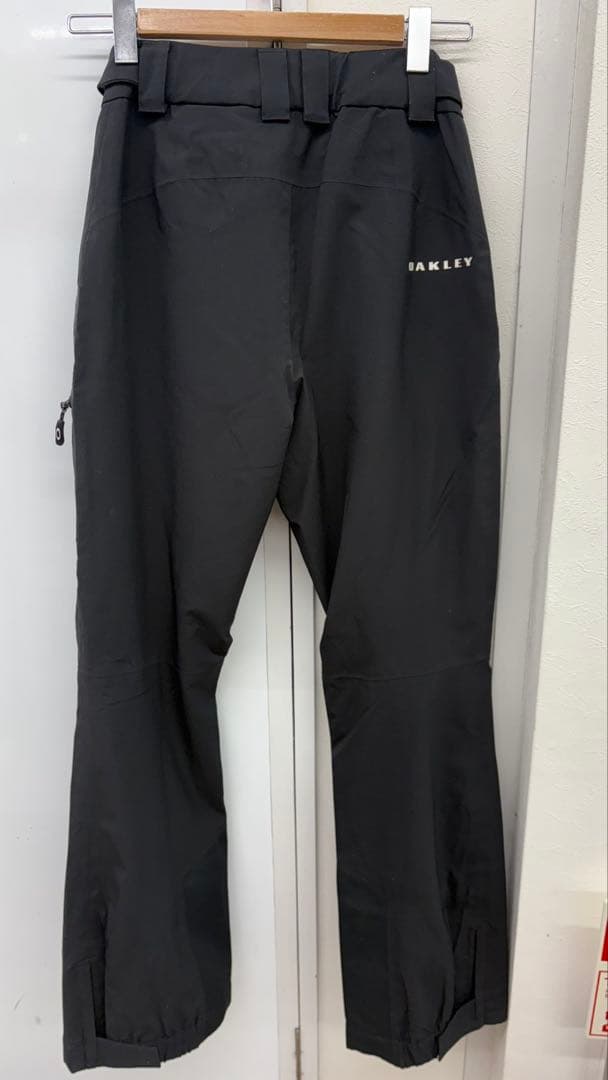 YO　オークリー OAKLEY PERFOMANCE FIT S 黒